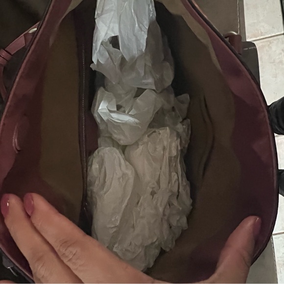 GUCCI - Picture 9 of 11